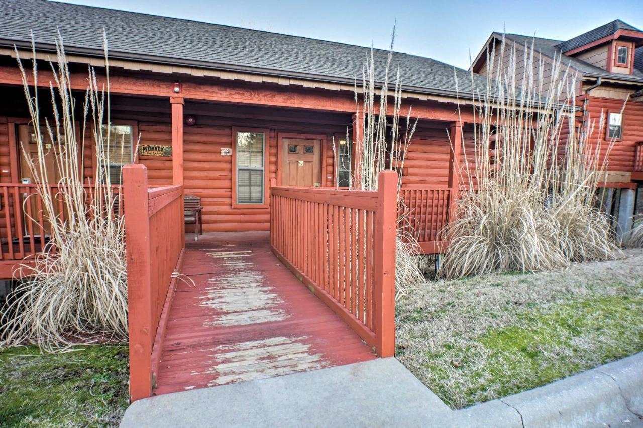 Ferienwohnung Cabin-Style Studio Right Off The Branson Strip! Exterior foto